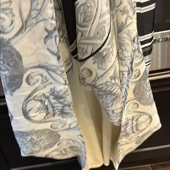 Vince Camuto Black and White Patterned Dress - Picture 5 of 10